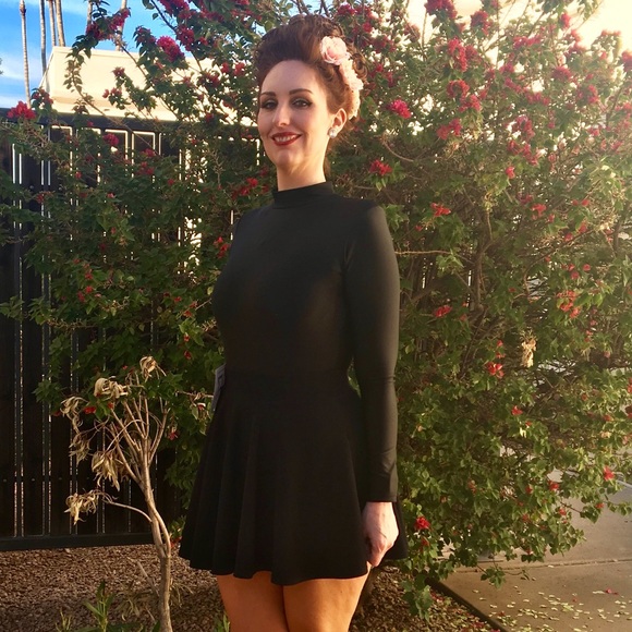 Meet your Posher, Caryn - Picture 3 of 4